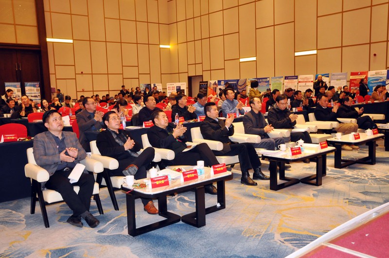 靶向發力 團結奮進 推動發展——記安徽省印刷包裝物資商會第四屆第二次會員大會暨安徽印刷包裝業高質量發展交流會